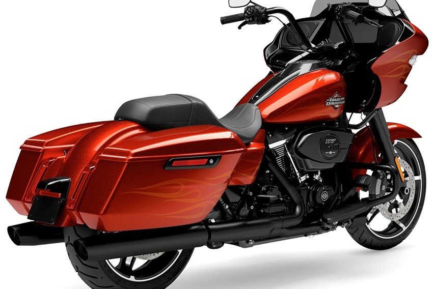 Harley-Davidson Road Glide Whiskey Firestorm