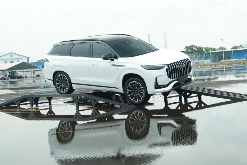 Kemampuan off-road Jaecoo J8 ARDIS SHS