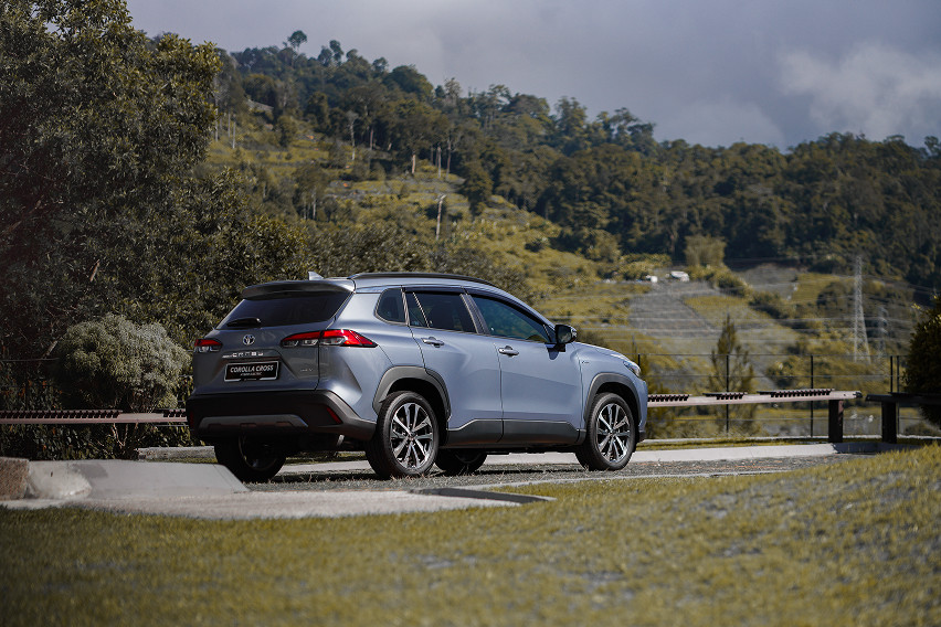 Corolla Cross Hybrid