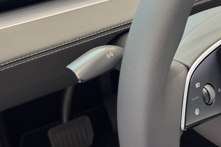 Tesla Model 3 Black Badge