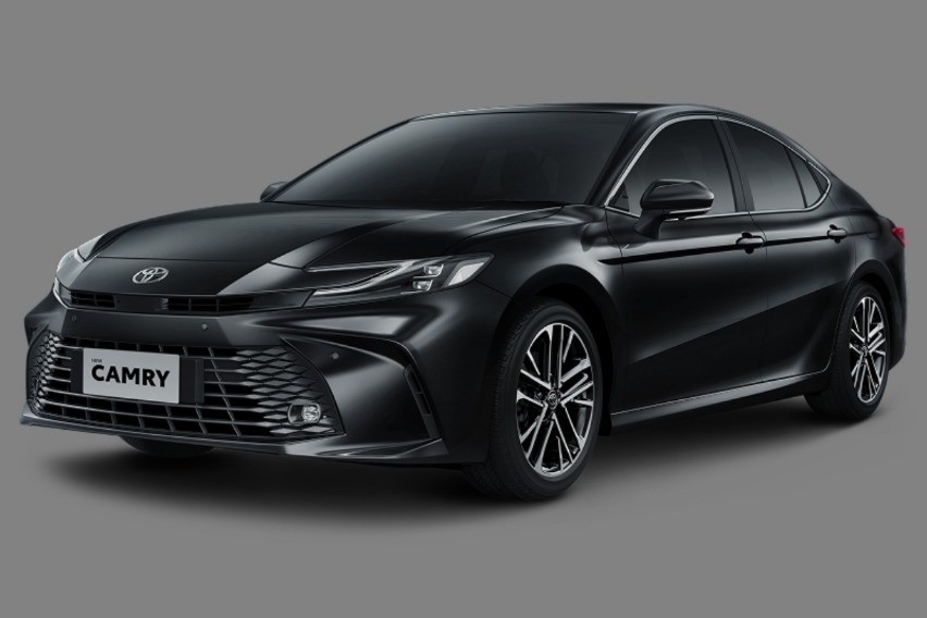 New Toyota Camry 2.5 V