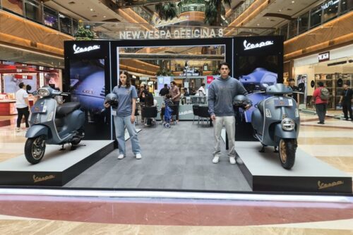 Vespa Officina 8 Resmi Hadir di Indonesia, Kini Dipamerkan di PIM 2 Vespa Officina 8 Resmi Hadir di Indonesia, Kini Dipamerkan di PIM 2
