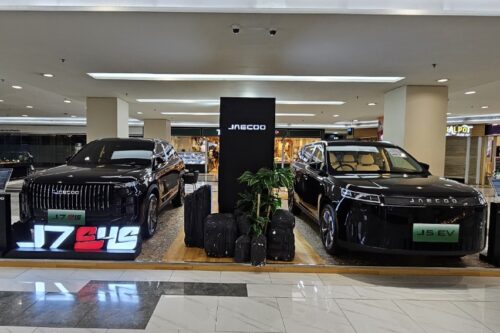 Jaecoo Tampilkan J7 SHS dan Memperkenalkan J5 EV Premium di Mall Kota Kasablanka Jaecoo Tampilkan J7 SHS dan Memperkenalkan J5 EV Premium di Mall Kota Kasablanka