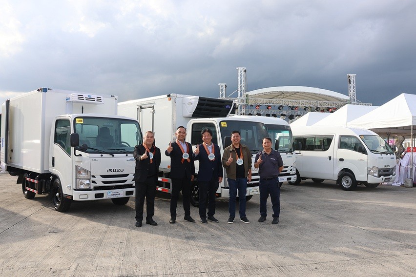Isuzu PH displays biz-ready transport solutions for Visayan Market at Cebu Truck Fest