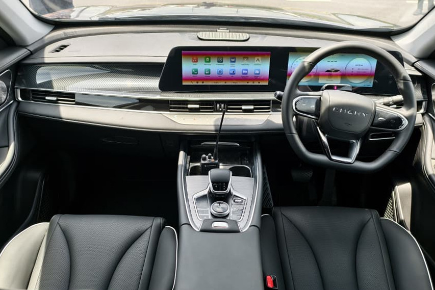 Chery Tiggo 7 PHEV interior view