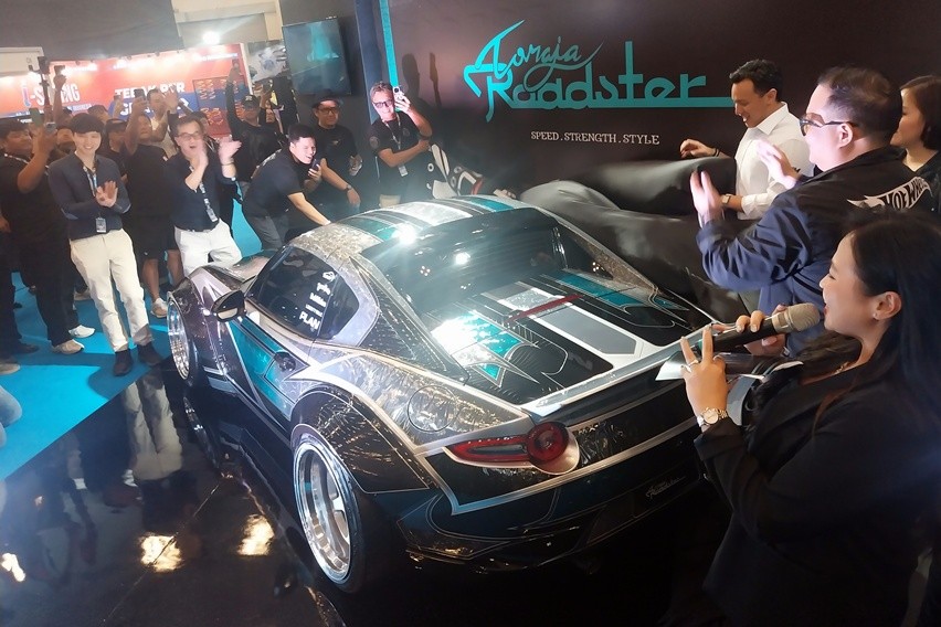 Mazda Miata Toraja Roadster