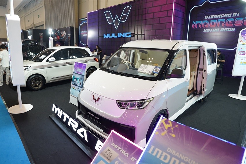 Wuling mitra ev