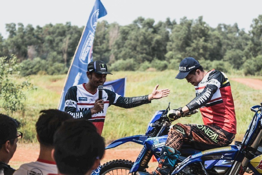 bLU cRU Yamaha Off-Road Skill Up