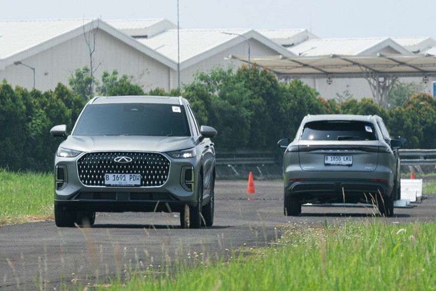 First Drive Chery Tiggo 9 CSH AWD: SUV Keluarga Berjiwa Kencang!