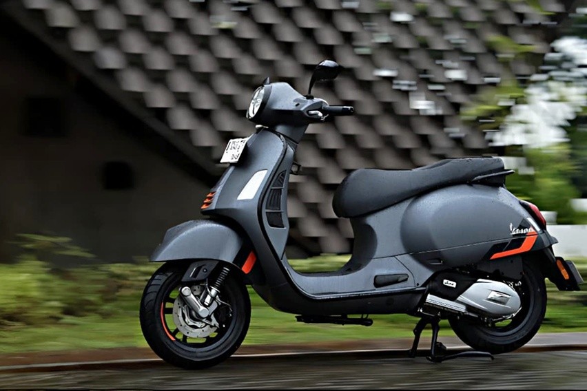 5 Alasan Memilih GTS 150 Dibanding Model Vespa Lainnya