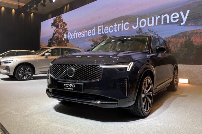 2025/10/Volvo-XC90-MHEV-1.jpg