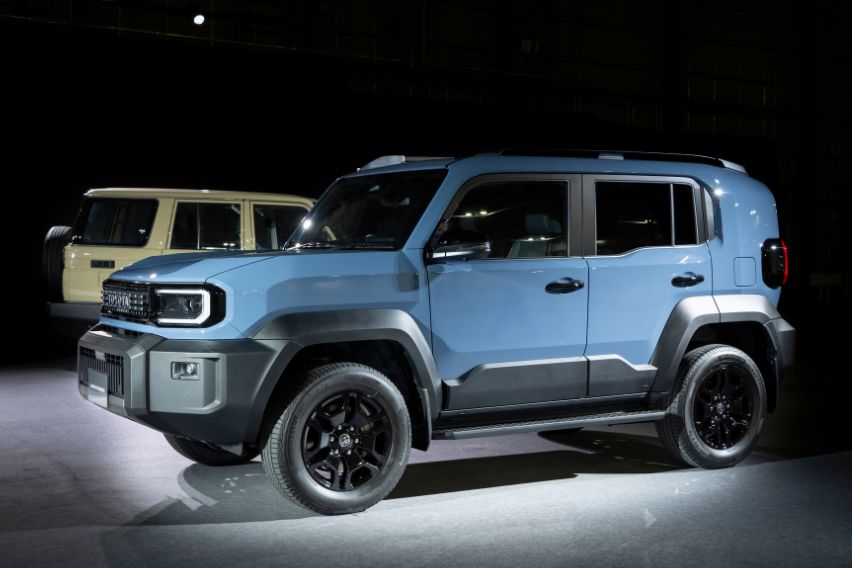 Toyota unveils all-new Land Cruiser “FJ”