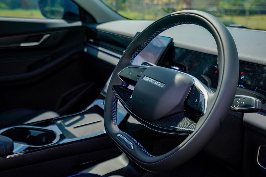 interior Jaecoo J5 EV