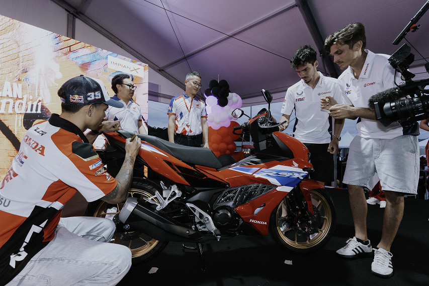 Honda RS-X front view