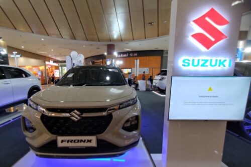 Mengenal Suzuki Fronx SGX Lebih Dekat di OTO Mall Exhibition Artha Gading Mengenal Suzuki Fronx SGX Lebih Dekat di OTO Mall Exhibition Artha Gading