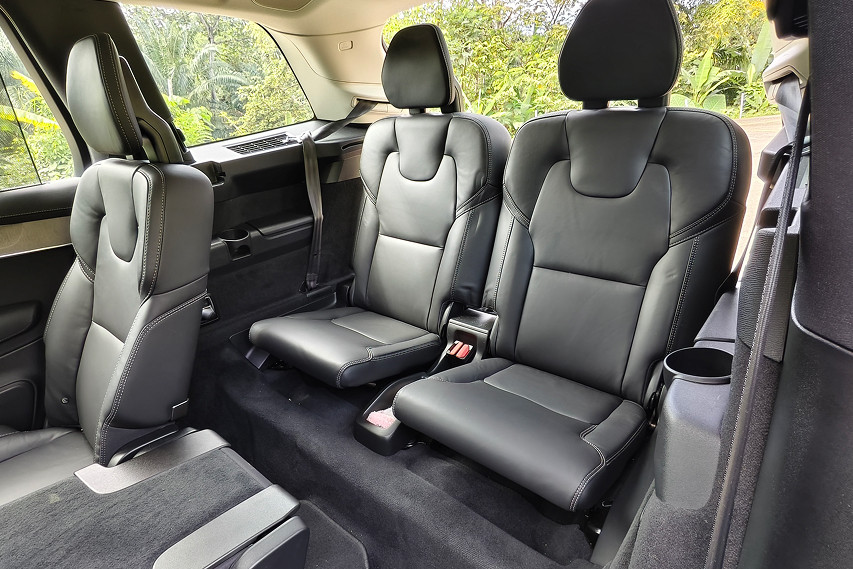 2025 Volvo XC90 third row seats