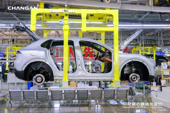 2025/10/Pabrik-Changan-10.jpeg