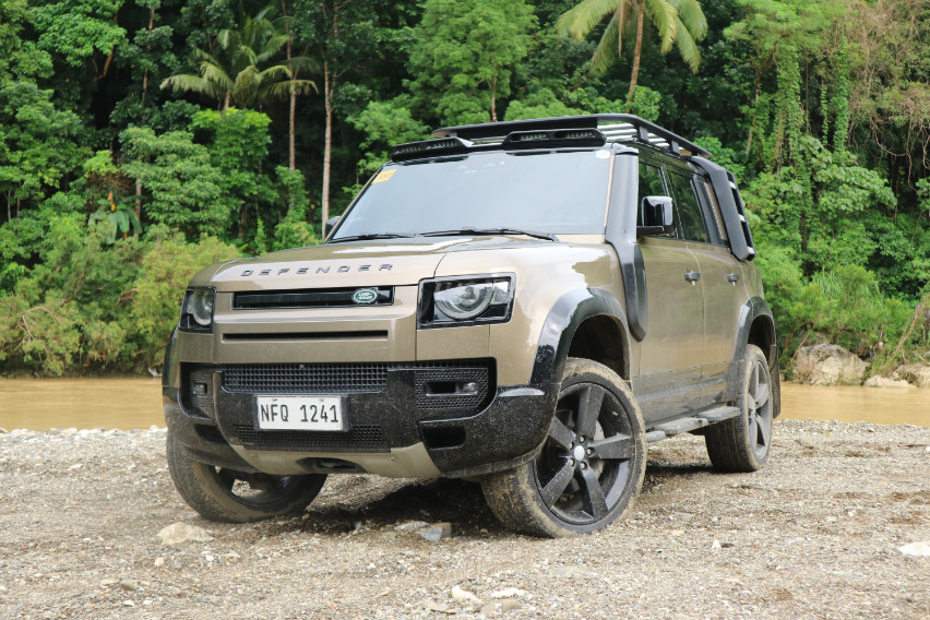 Land Rover Defender Octa: down and dirty 