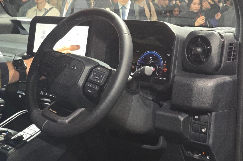 Toyota Land Cruiser FJ