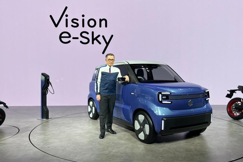 konsep mobil listrik Suzuki di JMS 2025