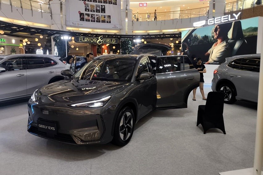 Promo spesial peluncuran Geely Starray EM-i