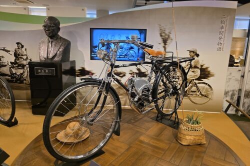 Menelusuri Sejarah Dimulainya Kendaraan Suzuki di Dunia, dari Mesin Tenun hingga Mobil Modern Menelusuri Sejarah Dimulainya Kendaraan Suzuki di Dunia, dari Mesin Tenun hingga Mobil Modern