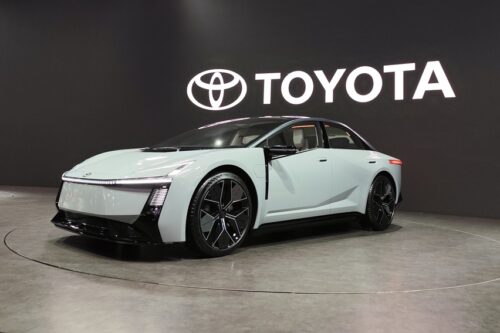 Toyota Membuka Babak Baru Lewat Corolla Concept Toyota Membuka Babak Baru Lewat Corolla Concept