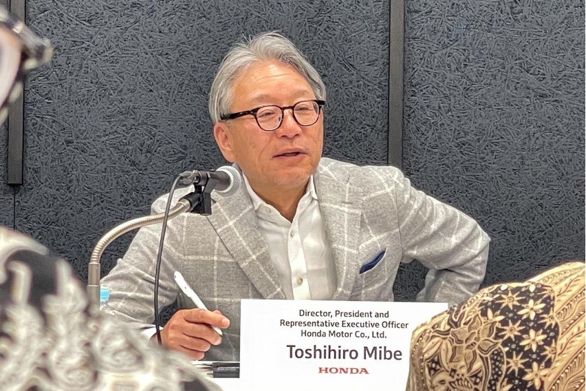 Toshihiro Mibe
