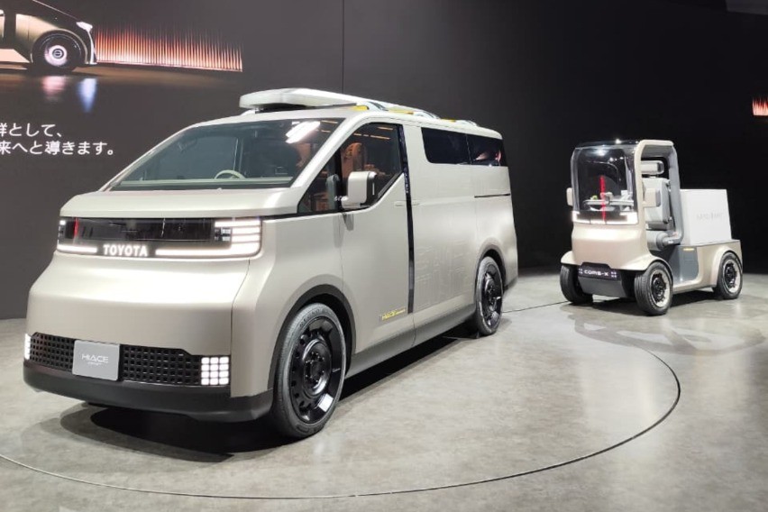 Toyota Tampilkan Interpretasi Van Serbaguna Masa Depan di JMS 2025
