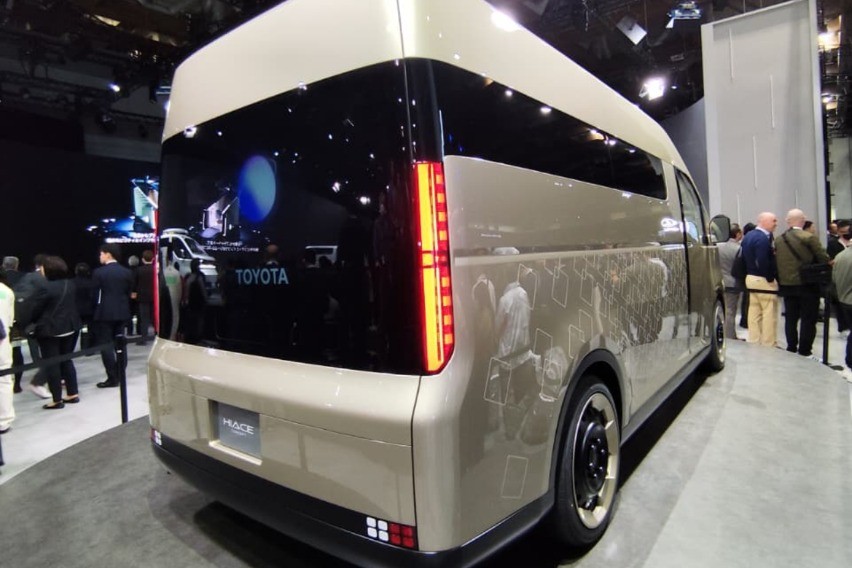 Toyota Hiace Concept