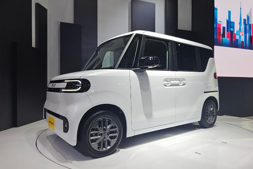 JMS 2025: BYD debuts Racco all-electric kei car
