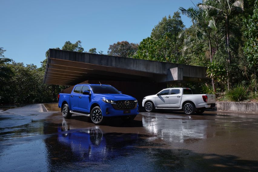 2025 Mazda BT-50 front and rear