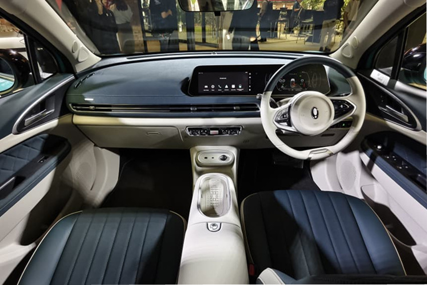 Ora Good Cat Ultra interior