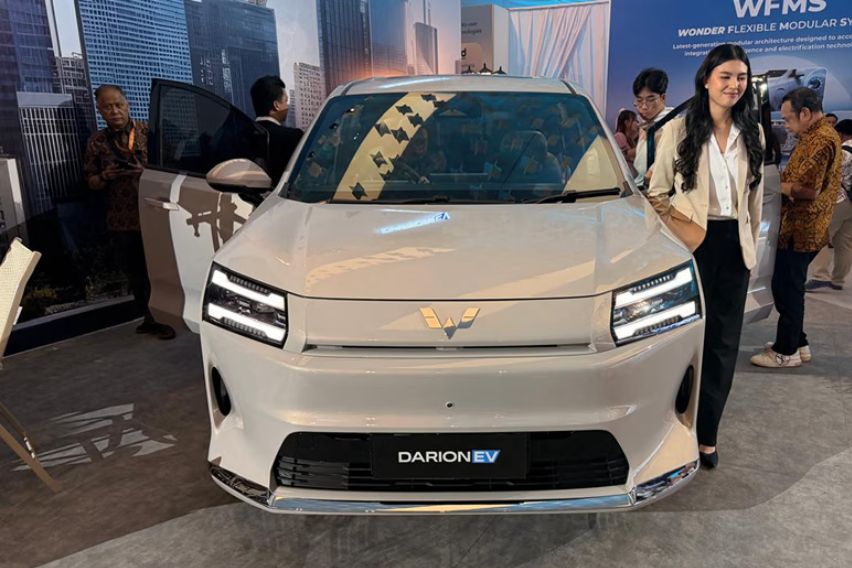 Wuling Cortez Darion MPV