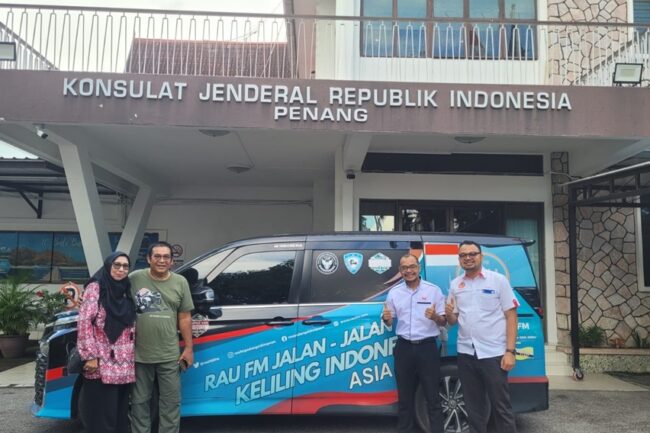 2025/11/traveling-keliling-asia-pakai-toyota-Voxy-7.jpeg