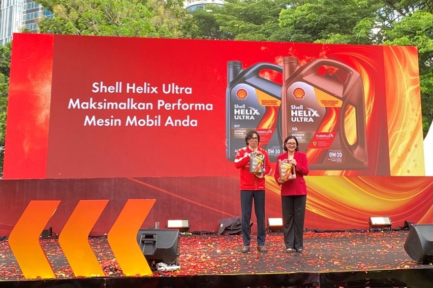 Shell Helix Ultra Terbaru Meluncur, Oli Khusus untuk Mesin Modern dan Hybrid