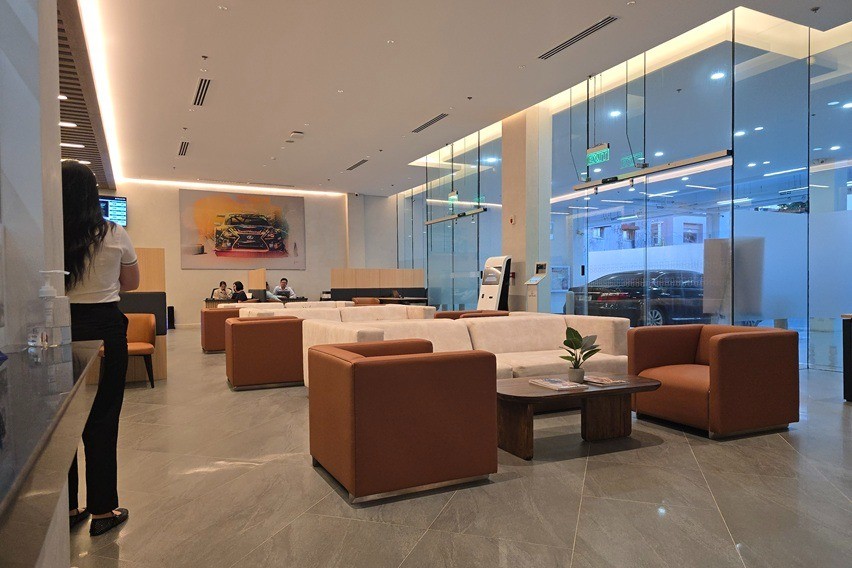 Lexus Manila Gallery