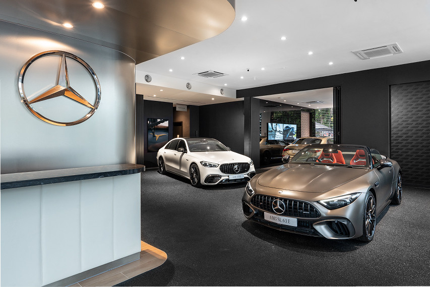 Stars@Mercedes-Benz showroom in Bangsar view