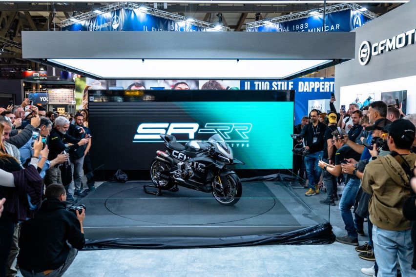CFMoto SR-RR