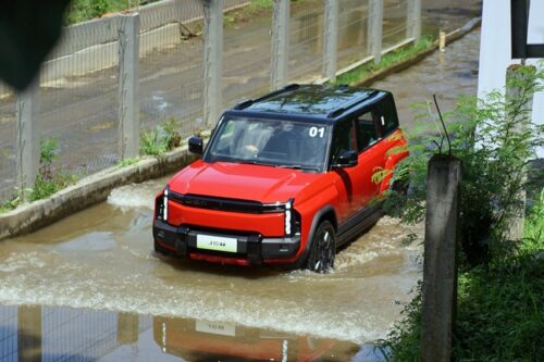 Test Drive Offroad Chery J6T: Traksi Brutal iWD Tembus Batu, Lumpur, dan Genangan Dalam