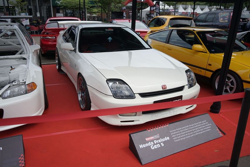 Honda Prelude Gen 5
