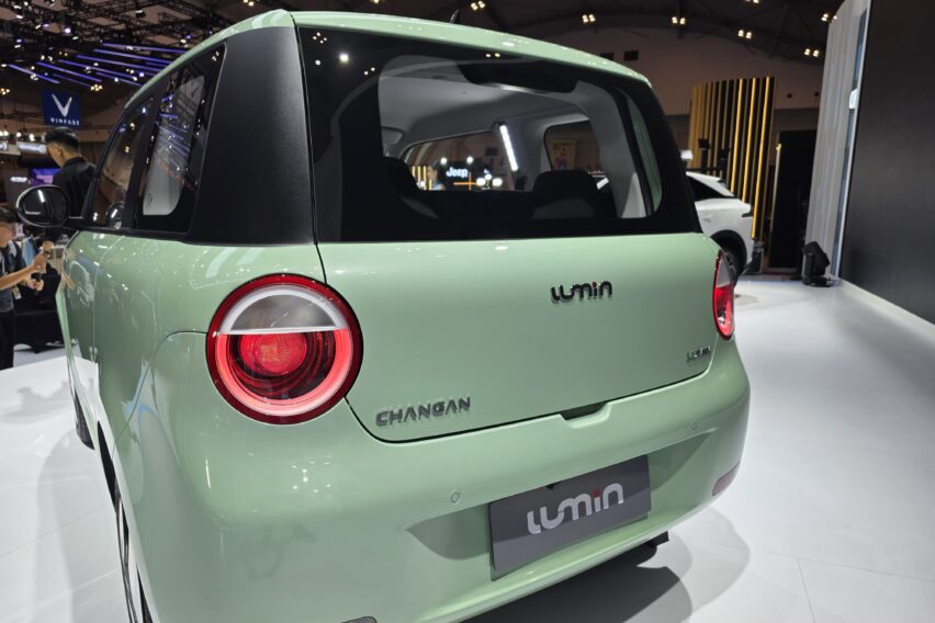Eksterior Changan Lumin