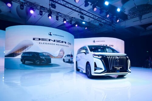 Denza Tegaskan Dominasi Market Segmen MPV EV Premium di GJAW 2025