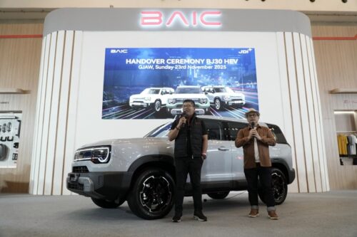 BAIC Lakukan Serah Terima 100 Unit BJ30 Hybrid di GJAW 2025