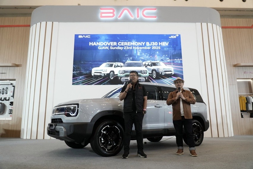 BAIC Lakukan Serah Terima 100 Unit BJ30 Hybrid di GJAW 2025