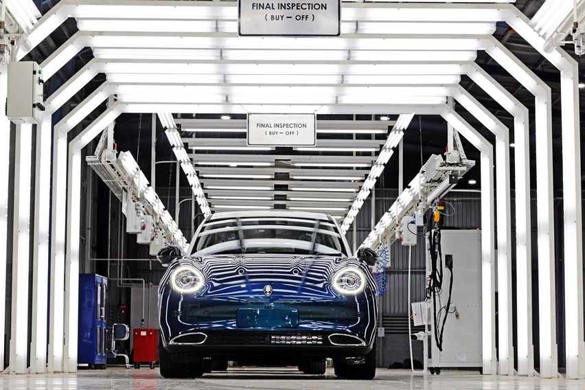 Inchcape Mulai Perakitan Mobil Listrik ORA 03 Secara Lokal di Wanaherang