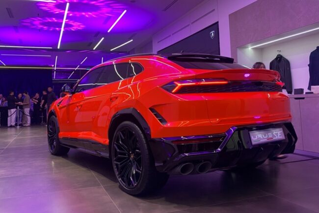 2025/11/Lamborghini-Urus-SE-3.jpg