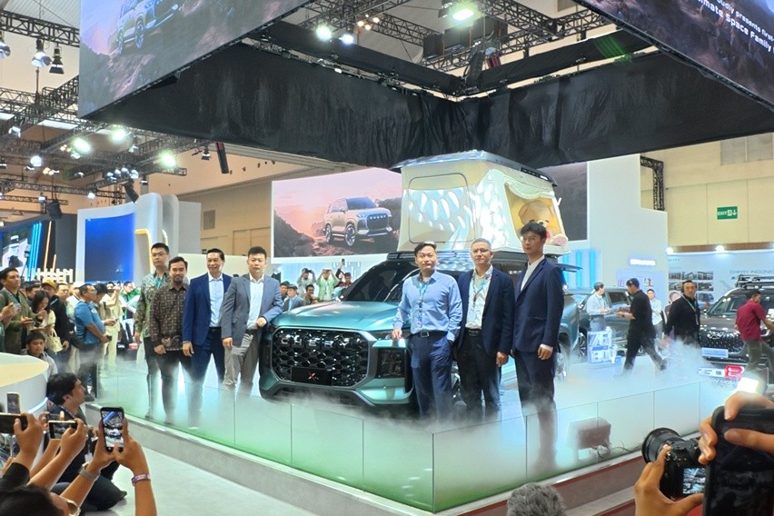Chery X debut di Indonesia