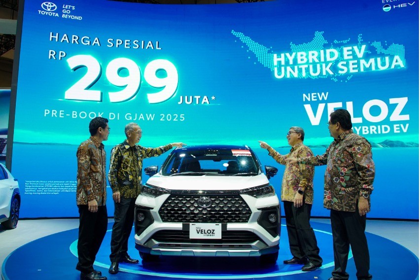 Peluncuran Toyota Veloz Hybrid EV