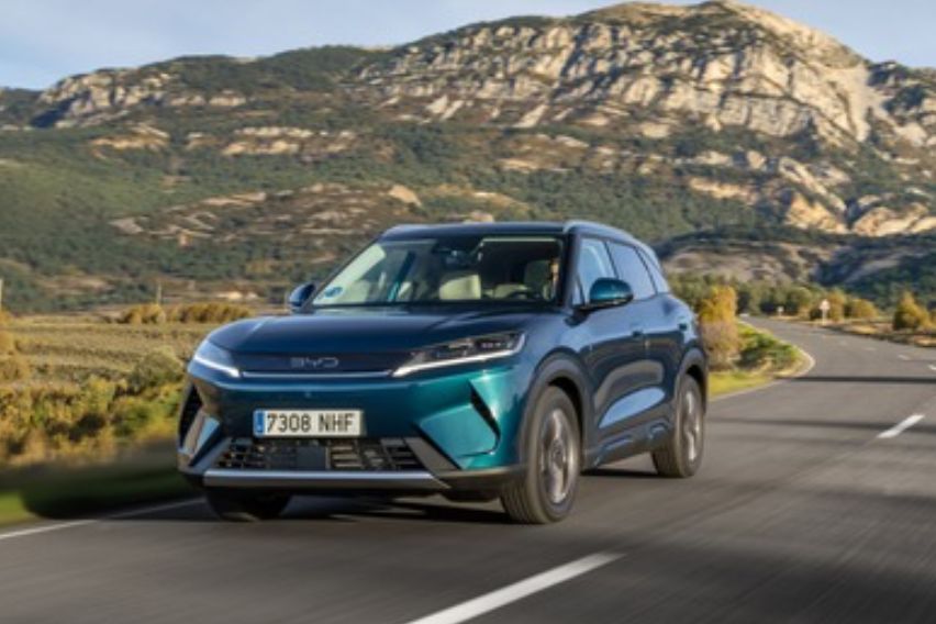 BYD Atto 2 PHEV front